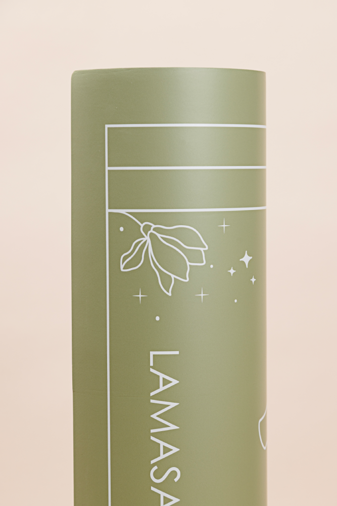 Forest Embrace (sage green)