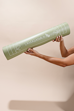 Forest Embrace (sage green)